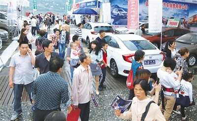 看2016云陽(yáng)春季大型房車(chē)展會(huì)精彩(圖1)