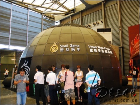 天子: 真命《天子》網(wǎng)絡(luò)游戲驚現(xiàn)chinajoy展臺 (圖)