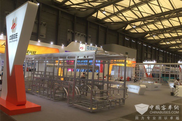 中國(guó)忠旺精彩亮相中國(guó)(上海)國(guó)際客車展(圖1) 中國(guó)忠旺精彩亮相中國(guó)(上海)國(guó)際客車展(圖1)